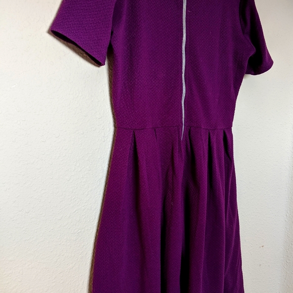 PURPLE LuLaRoe Amelia (S) - Picture 6 of 6